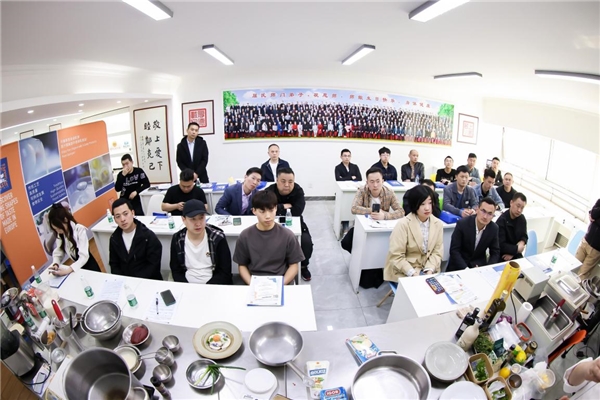 Assolatte特邀欧洲大厨为你展示意大利奶制品的美味佳肴(图2)