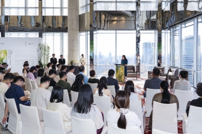 百年丹青遇上时代地标｜金茂大厦27周年携手吴昌硕纪念馆，以东方美学赋能商业想象(图3)